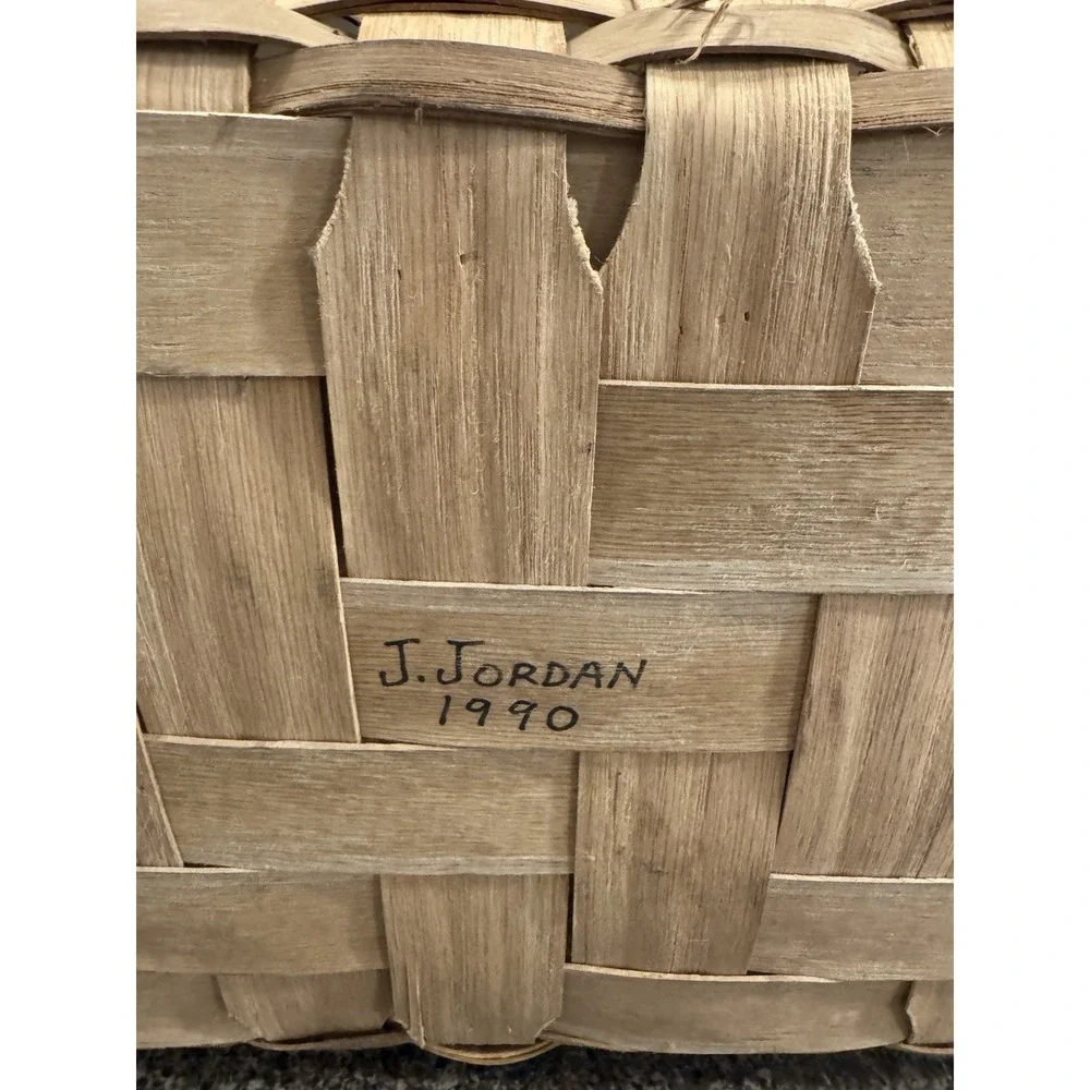 J Jordan Vintage Basket 1990‎